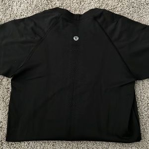 Lululemon athletic shirt